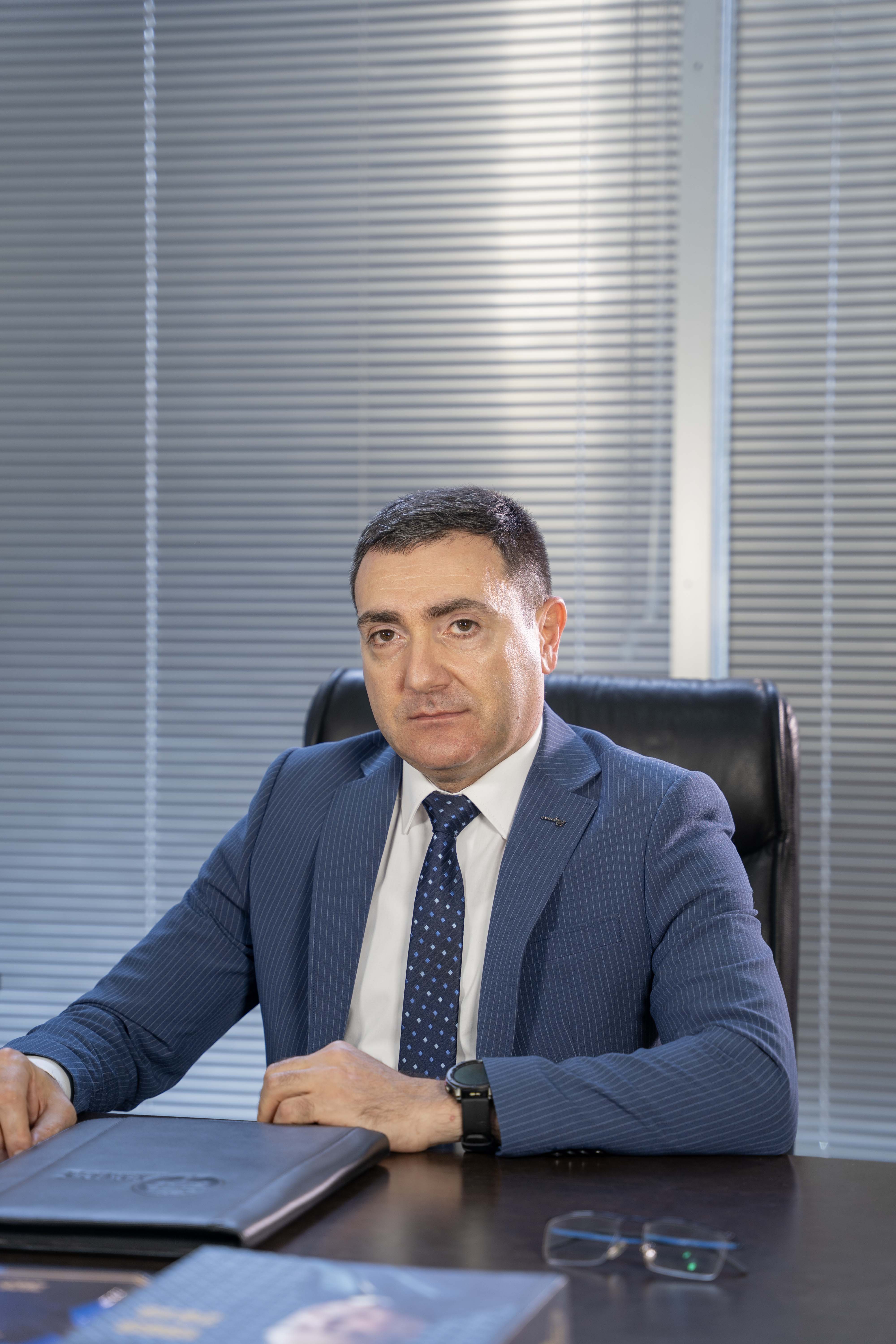 İsmayılov Riçard Zamil oğlu